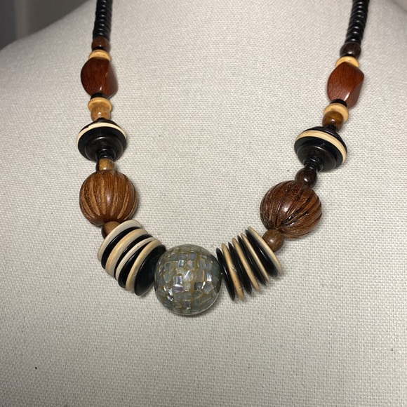 Interesting wood bead necklace mosaic style front bead - Picture 3 of 4